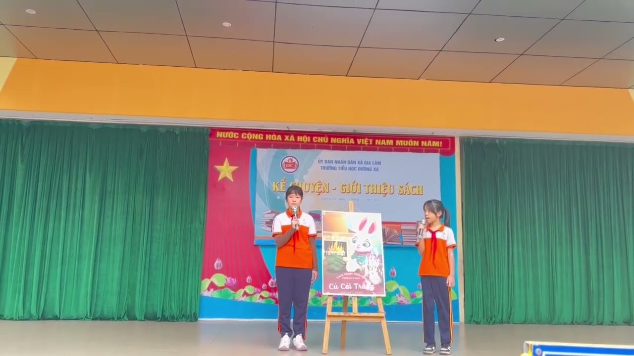 Học Tiếng Anh qua các câu chuyện song ngữ-Củ Cải Trắng - Trường tiểu học Dương Xá.