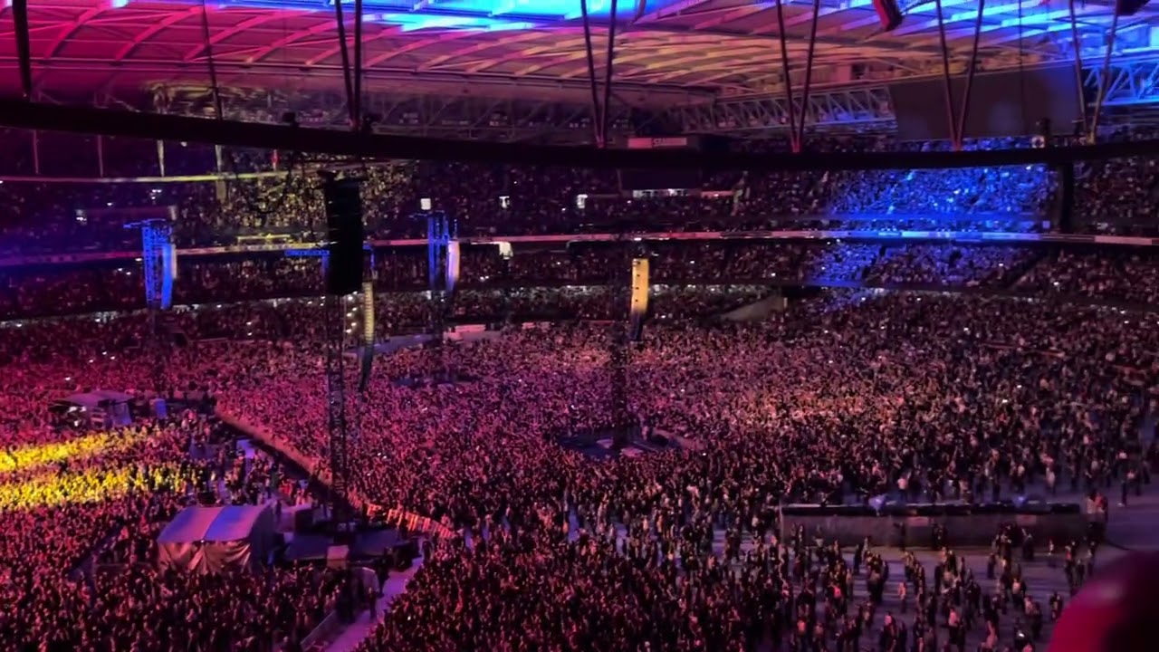 Oasis Melbourne Australia 