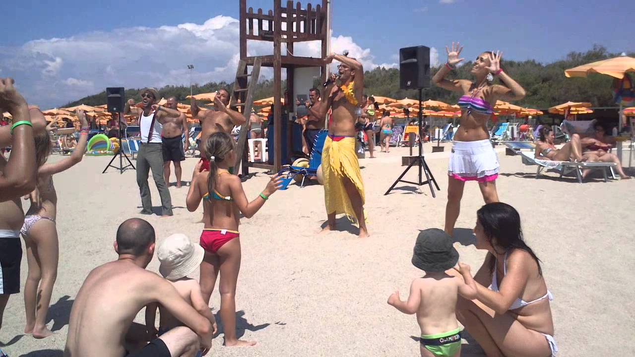 Serenè Village 5/7/2013 Sigla in spiaggia