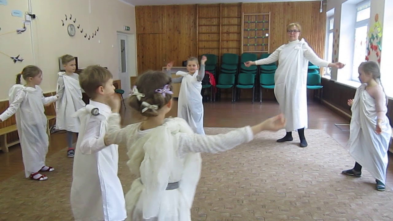 Greek national dance 