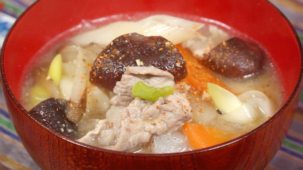 Tonjiru with NO Added Oil Recipe (Savory Pork Miso Soup / Butajiru) | Cooking with Dog