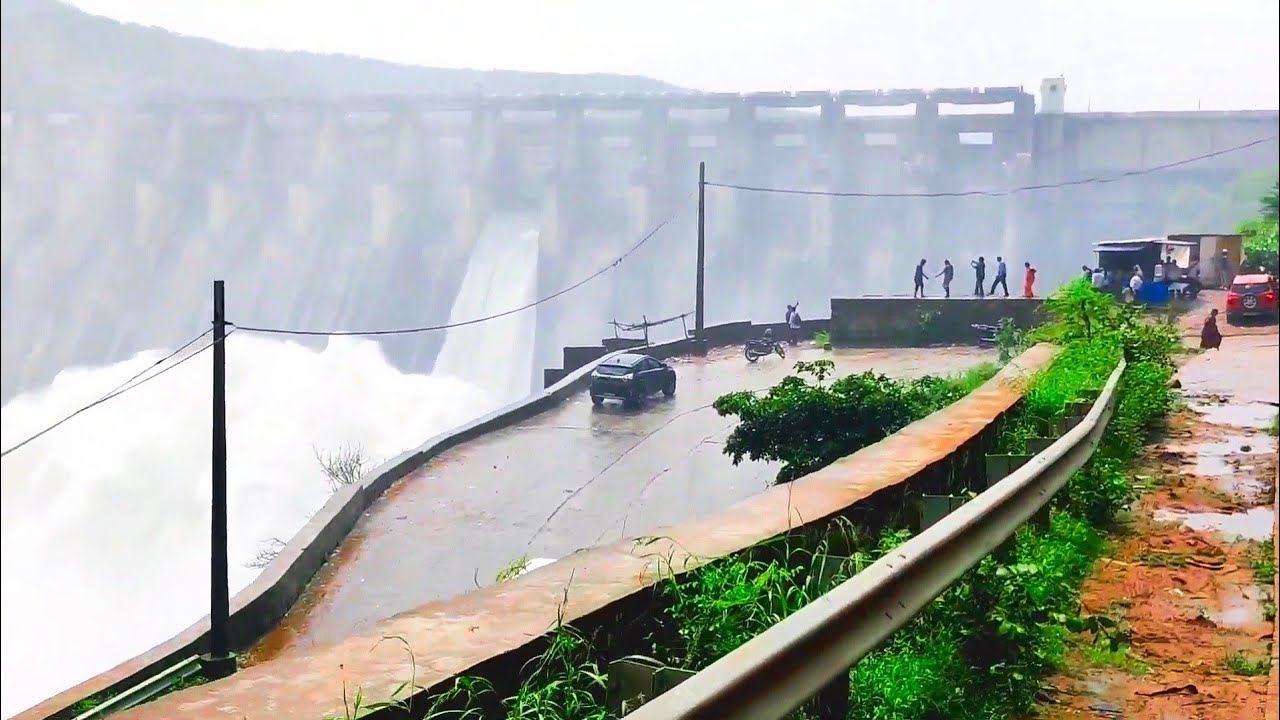 శ్రీశైలం_Srisailam Dam View by TGSRTC Bus | 8 Gates Open, Hyderabad To Srisailam |#srisailam #dam 