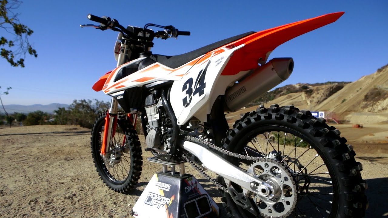 First Ride 2017 KTM 450SXF -Motocross Action Magazine