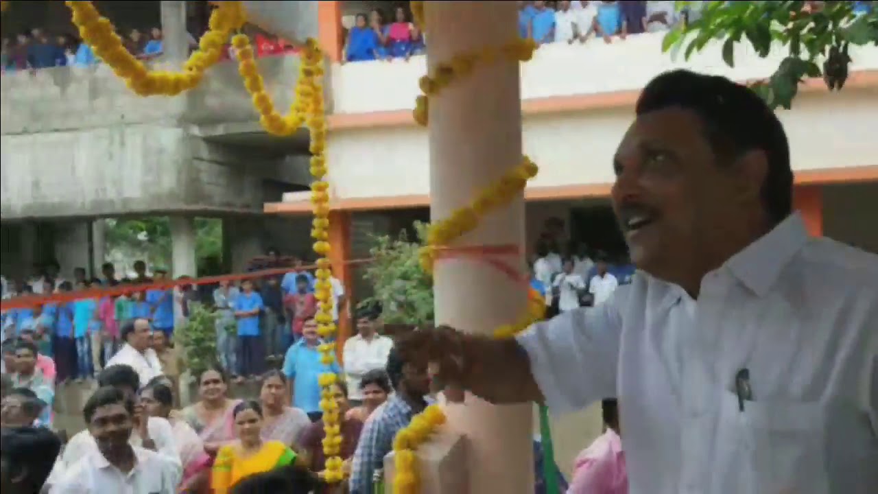 Bhimavaram YSRCP MLA Grandhi Srinivas inagurates Zilla parishad High school stage