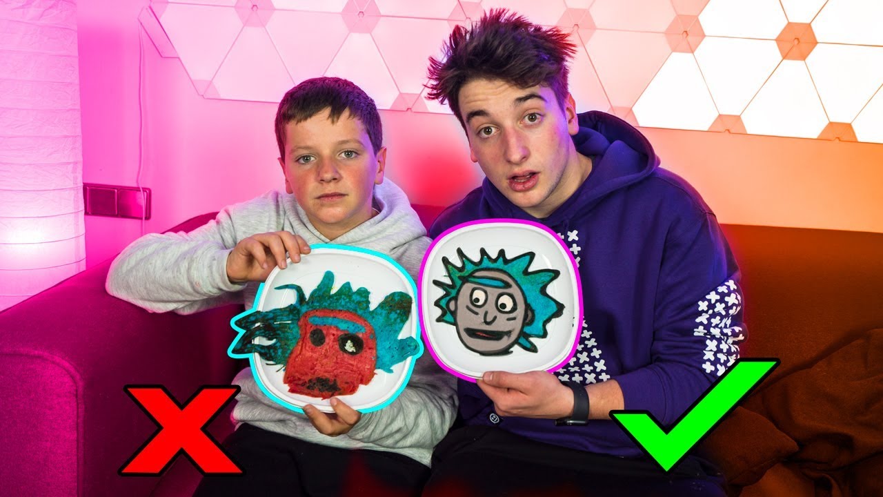 COMPETICIÓN DE TORTITAS ARTÍSTICAS con MI HERMANO PEQUEÑO!! [bytarifa]