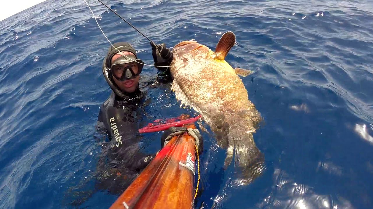 pescando con Javier Camacho del equipo Mares