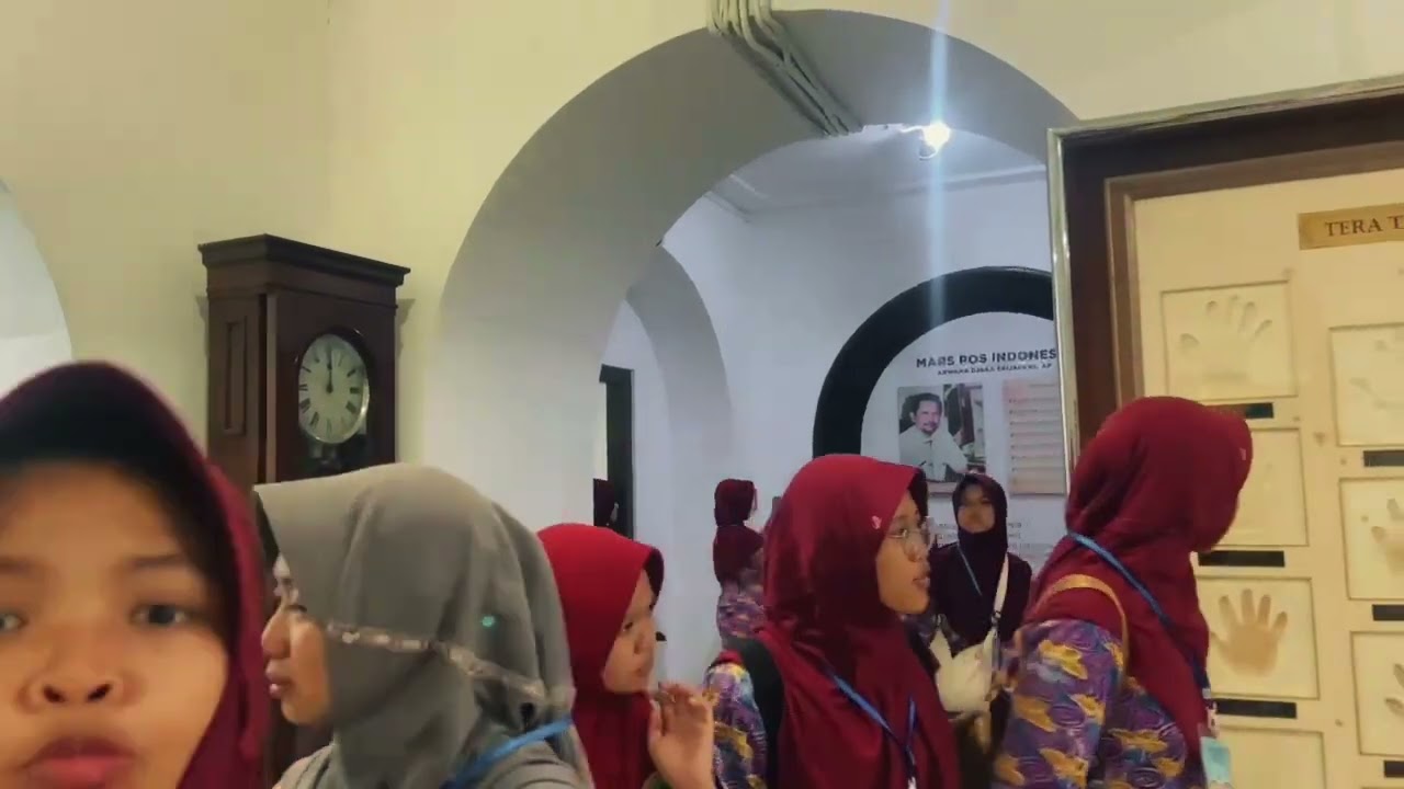 Ujian pratek TIK || Profil diri Zahra Retno Sukmawati/ 24/IX utsman bin affan