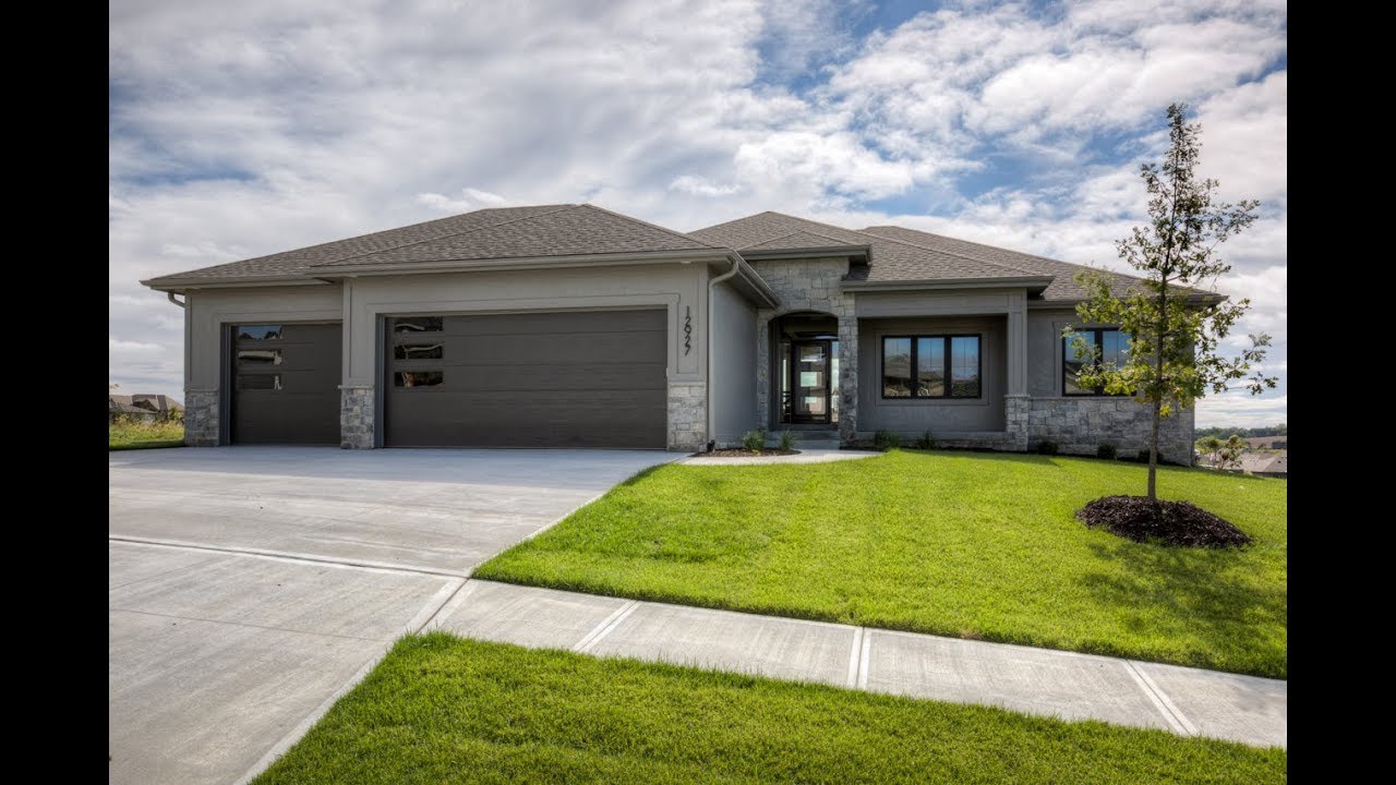 Riviera Ranch Plan by Landmark Homes, Omaha, NE