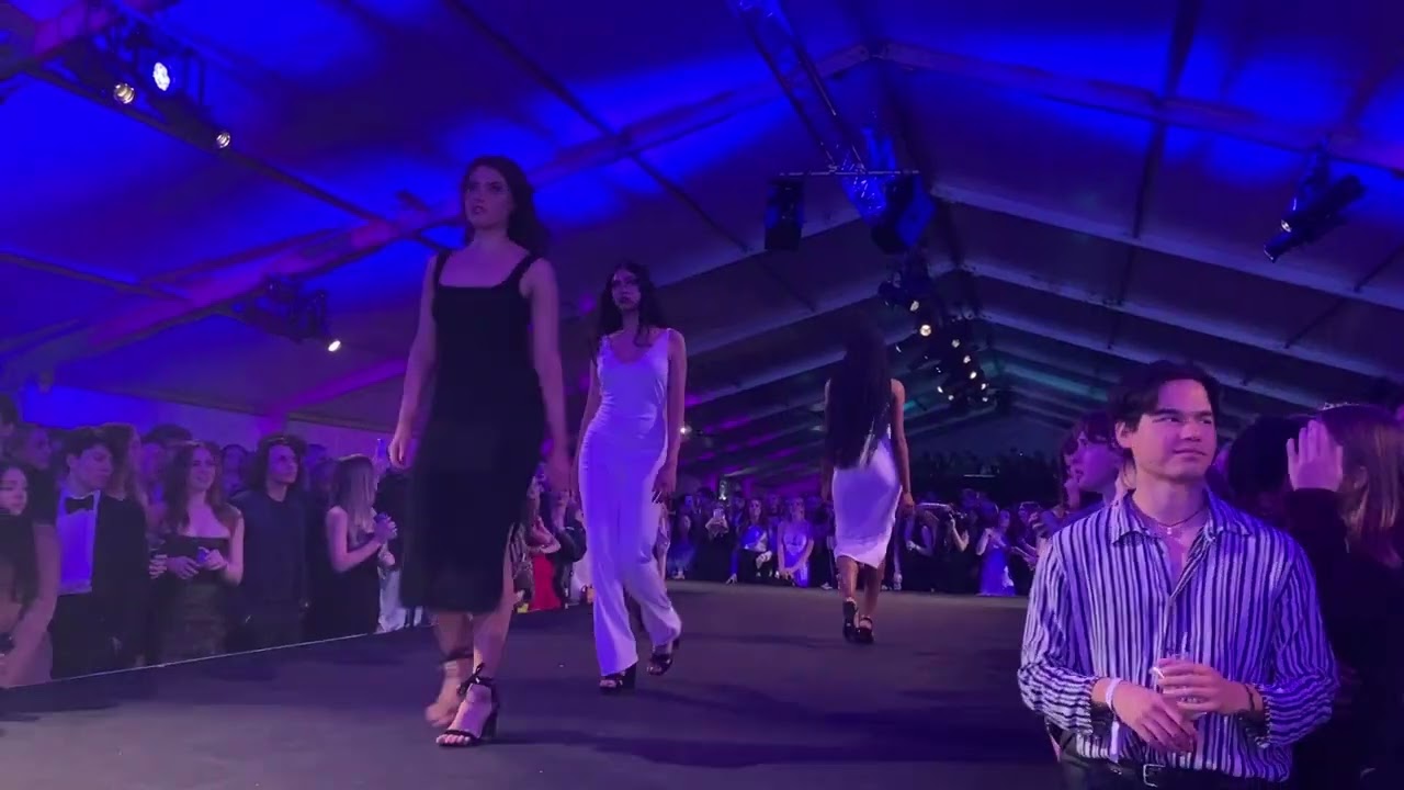 come to st andrews fashion show with me |ST ANDREWS VLOG