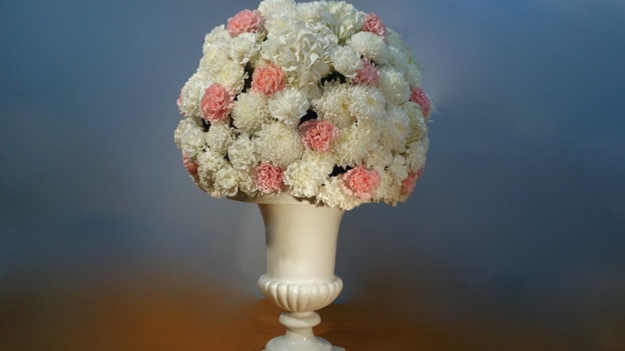 How to make a ball of fresh flowers