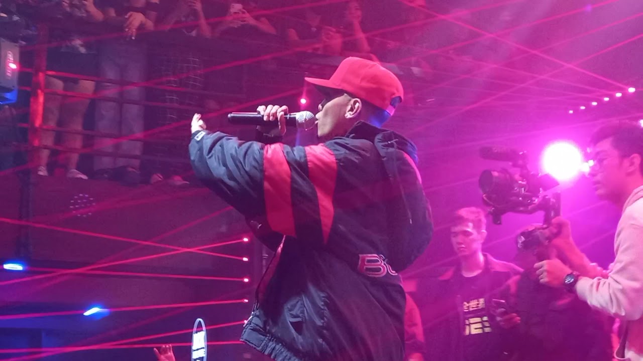 Skusta Clee " ZEBBIANA" Live!!!