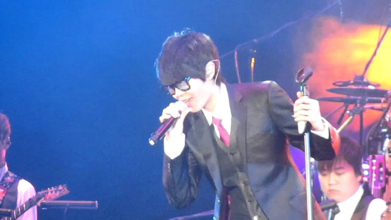 2011.08.25 方大同15 演唱會- 愛在