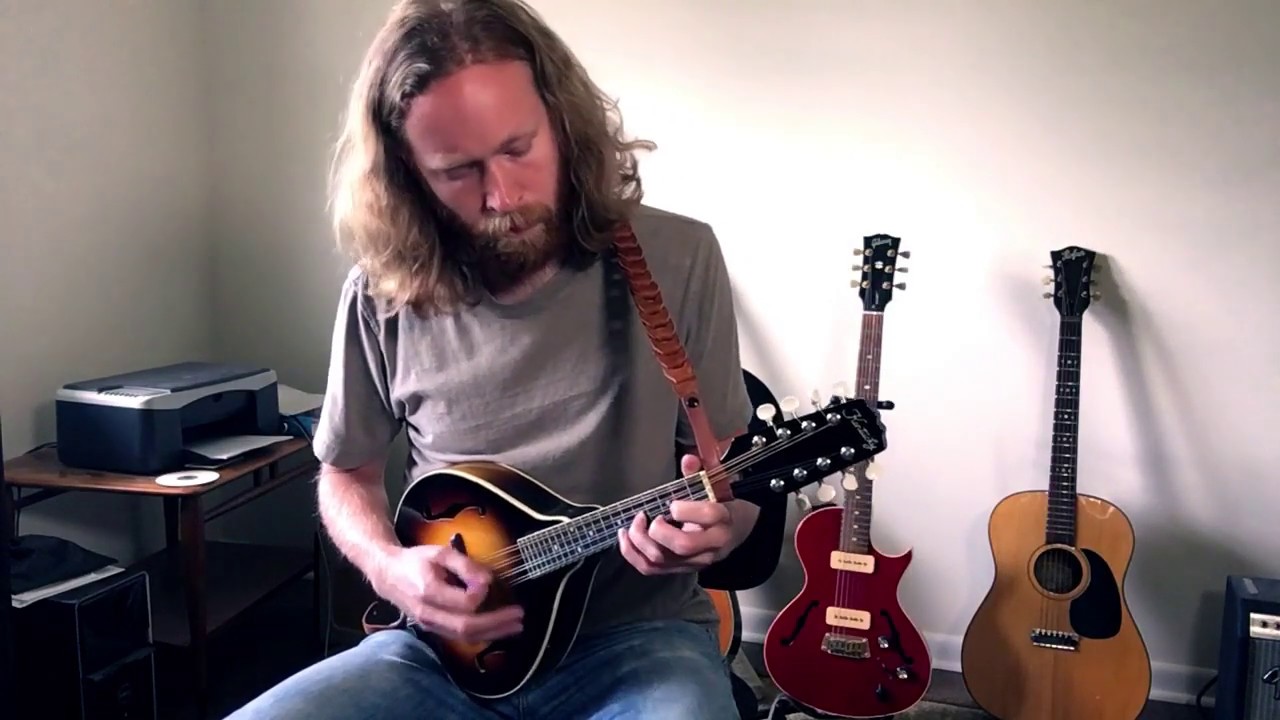 Kentucky KM-150 Mandolin Demo (HQ Sound Recording)