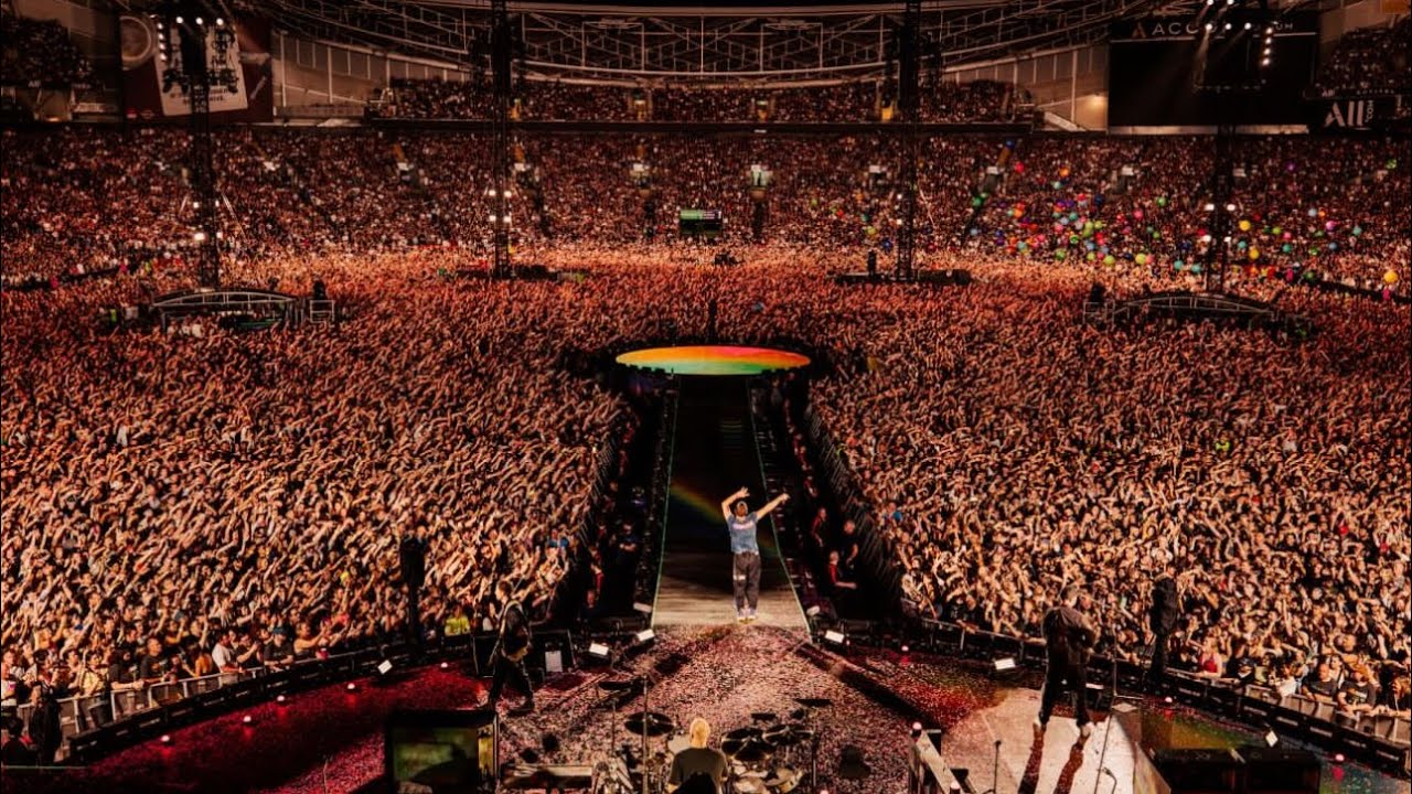 Yellow - LIVE Coldplay Sydney 2024 November