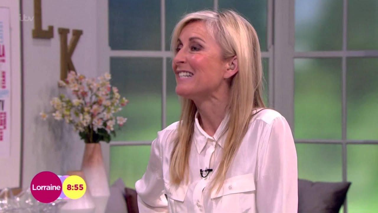 Summer Fruit Meringue Roulade | Lorraine