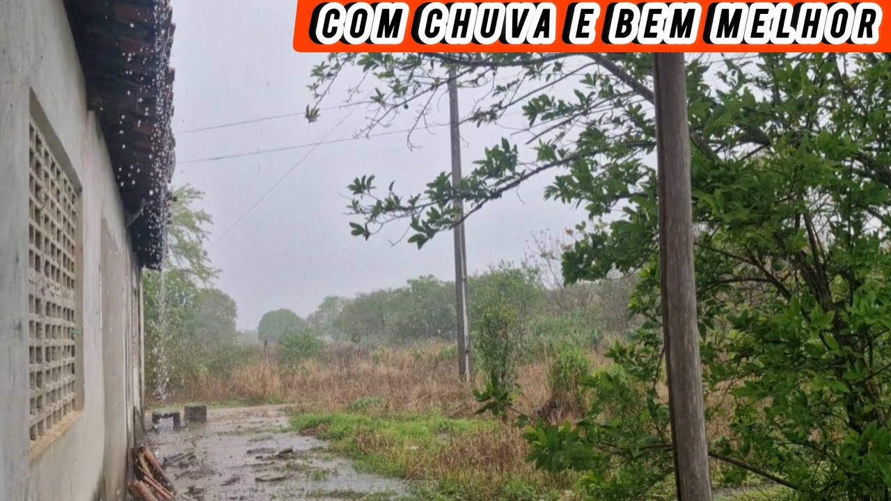 Com Chuva caindo no interior de pe tudo melhorar 