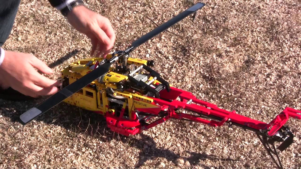 Flying Lego 9396 Helicopter RC #2 test flight