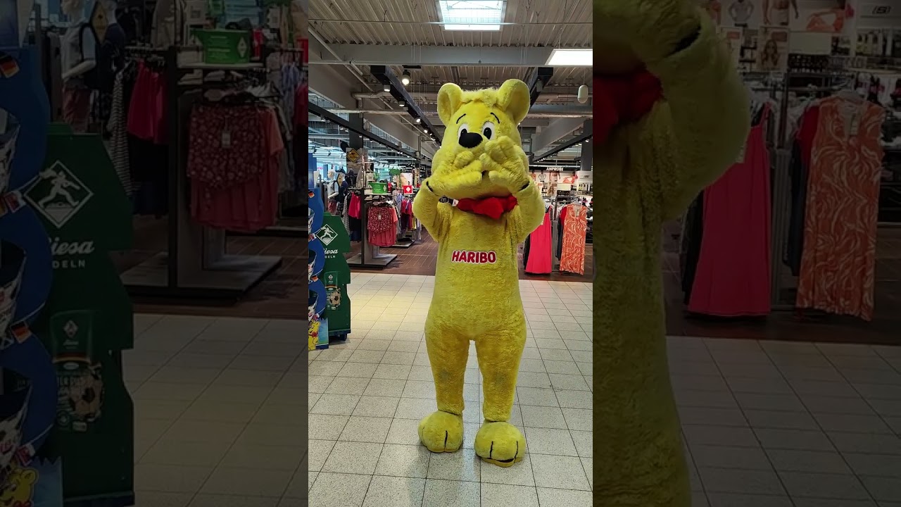 Der Haribo Goldbär war heute im E-Center Magdeburg Bördepark