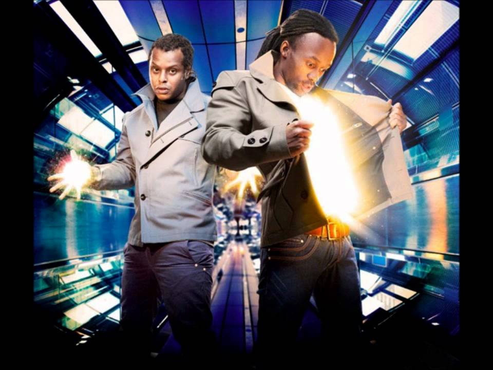 Madcon - Glow Instrumental!!! HD