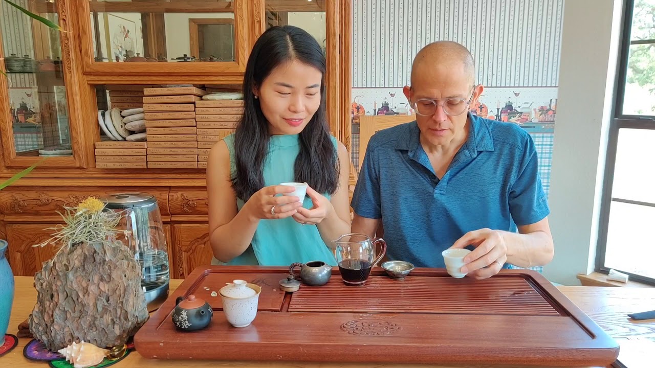 Scott and Xiao Yao Drink the 2019 Yunnan Sourcing Lao Man'e Ripe Pu-erh Tea Cake