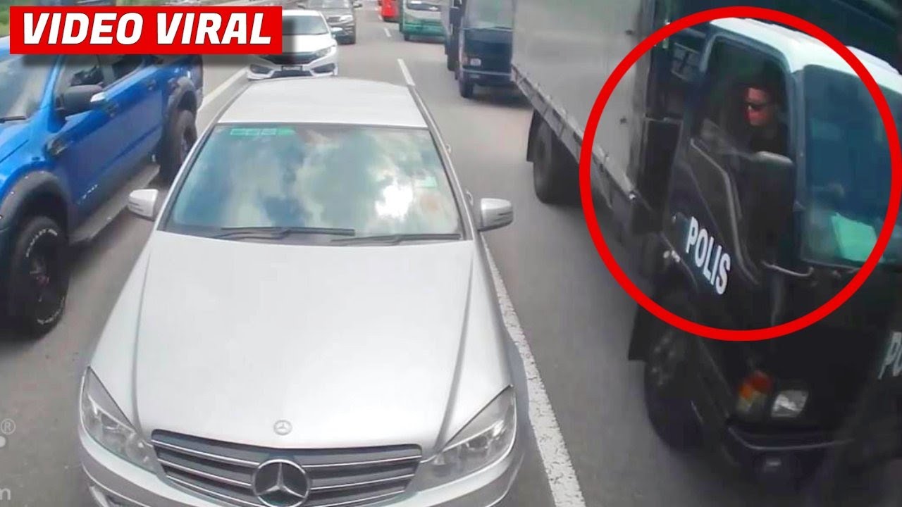VIDEO Mercedes ikut rapat ambulans , last2 tengok apa jadi