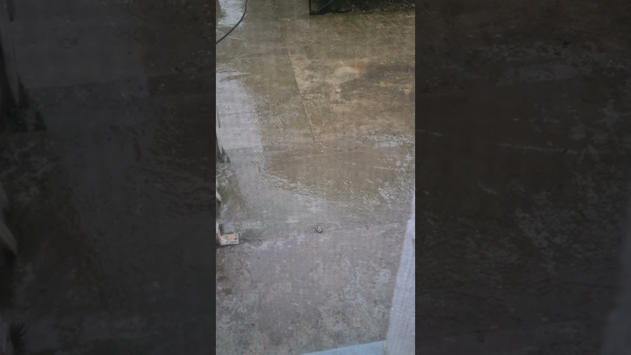 Opuštajući odmarajući tihi zvuci kiše 