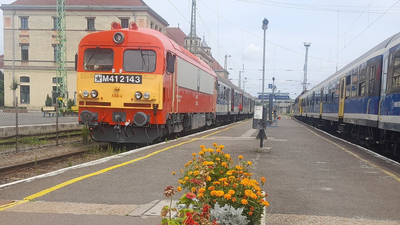 M41 2143 retro Csörgő indul Pécsről Pannónia IR vonattal Szombathelyre