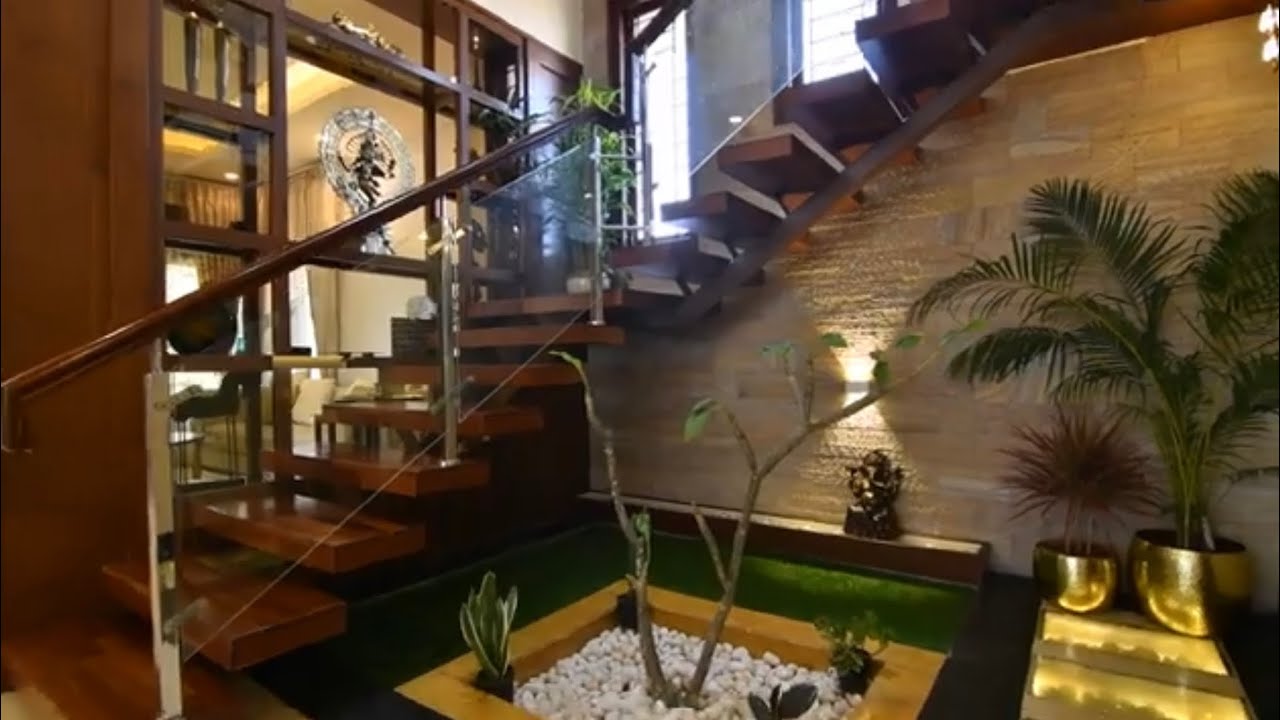 Residence designed by Montimers Architects & interior designers, Bangalore, Kochi.