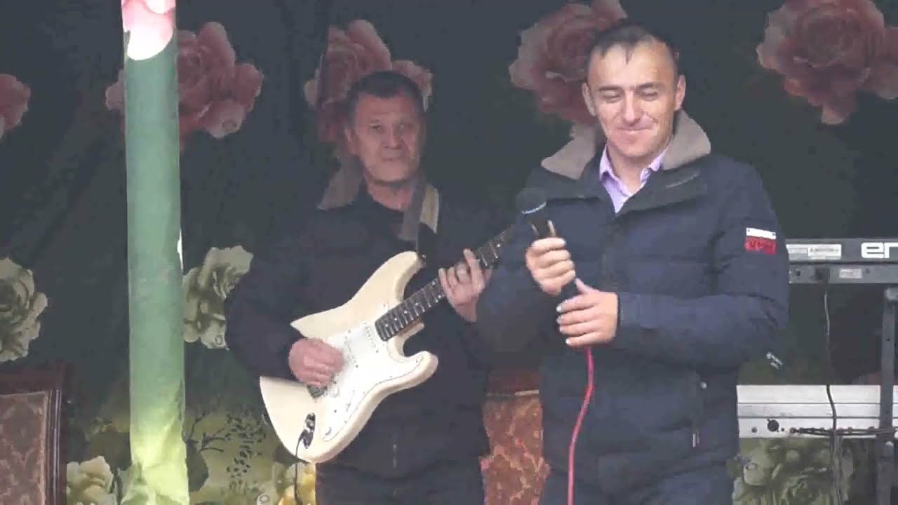 Раҳими Тоҷизода бо суруди Дунё гузарон