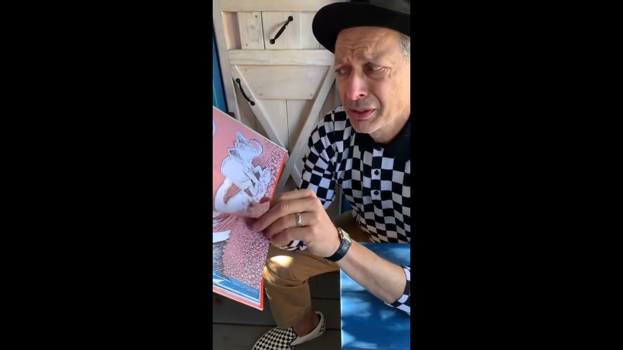Jeff Goldblum Reads Kids' Book During Quarantine