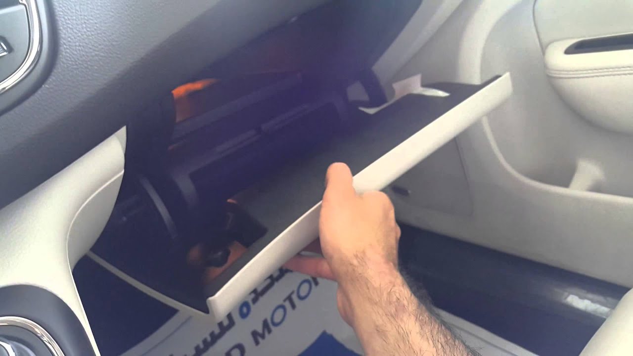 Chrysler 200c كرايسلر 200 سي