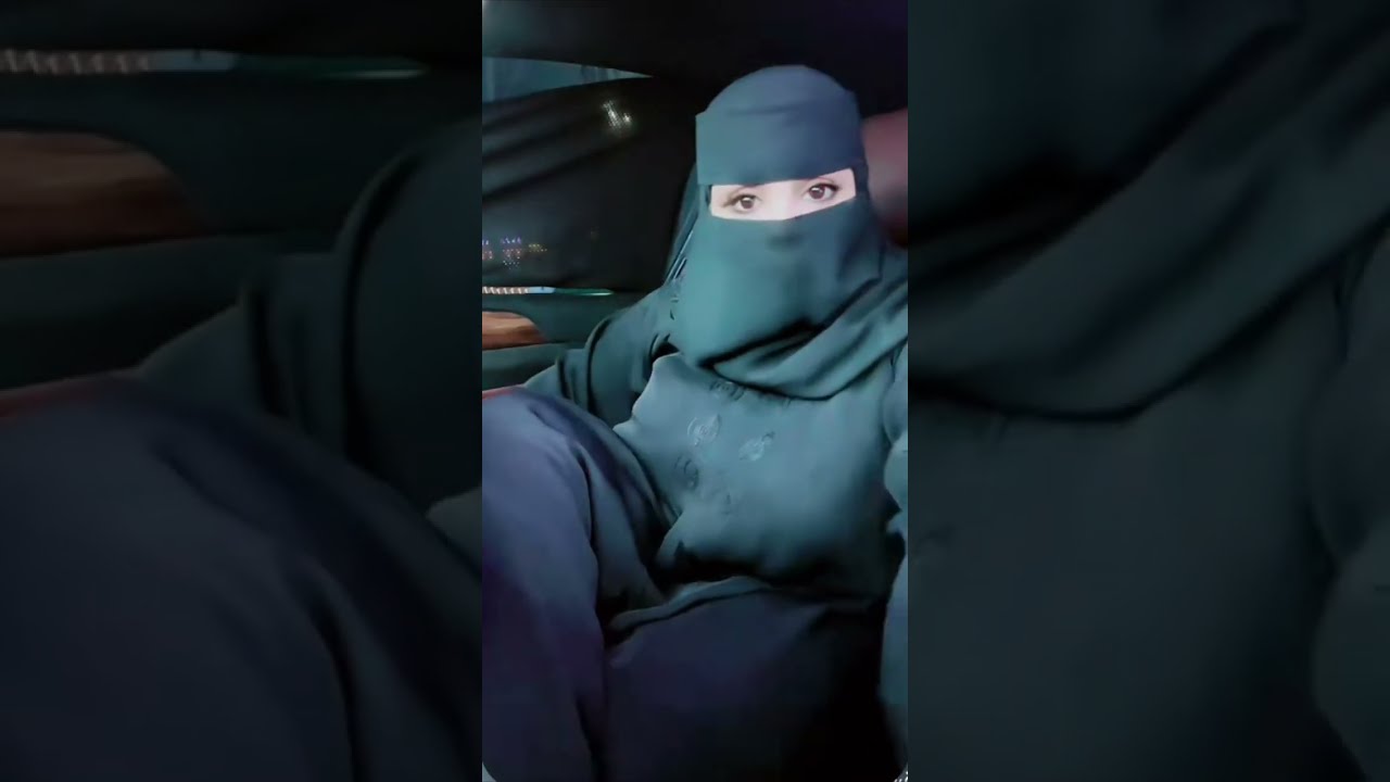 ابغى فحل يرفع ارجولي ويدخله 