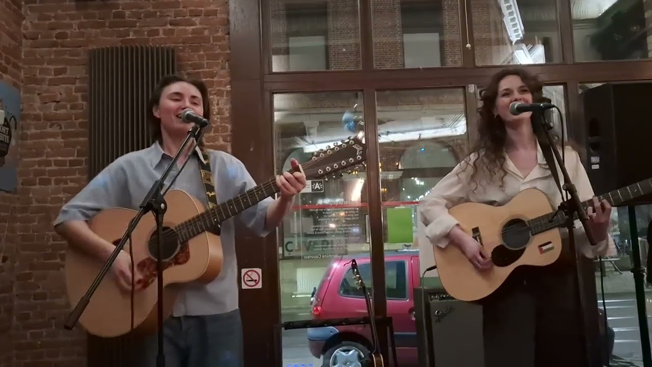 Kids With Buns - Blind 