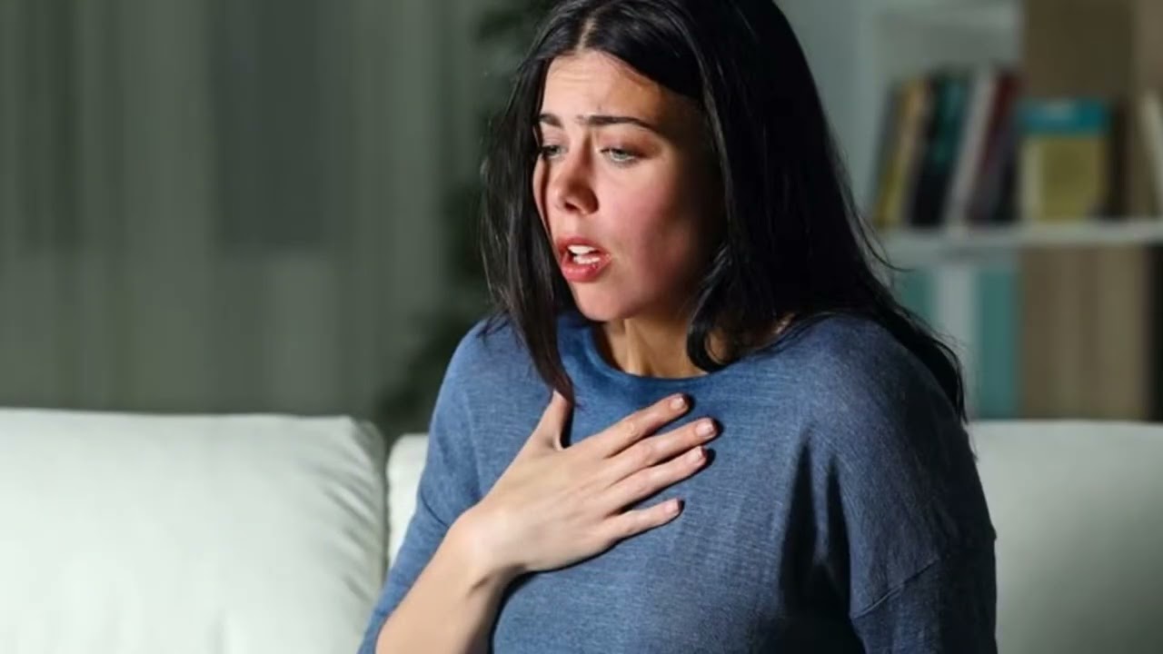 Atacurile de panică: Cauze, Efecte și Terapia. Dialog cu psihoterapeutul Cristina Cojocaru