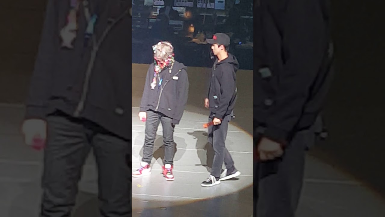 20171126 일 엘리시온 막콘 찬열이 생일축하 백현 세로캠