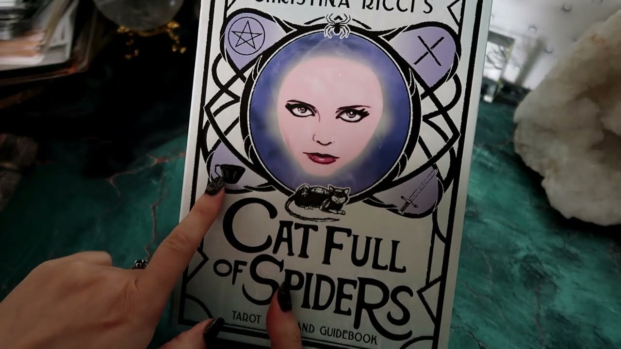 Christina Ricci's Cat Full Of Spiders 🕷 Tarot Cards 🕷 Deck Review, Unboxing, First Impressions, NEW