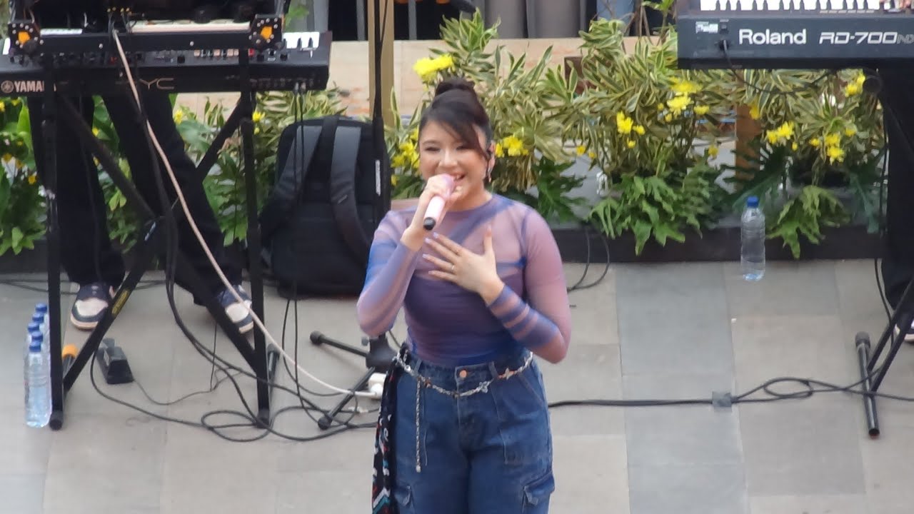 Tiara Andini - Bahaya, Cintanya Aku | live At Anjungan Sarinah (3 Desember 2023)