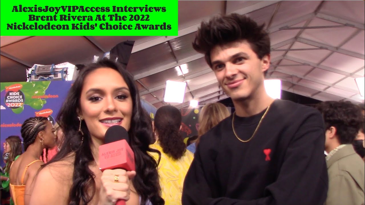 Brent Rivera Talks Weekly Vlogs & Dream Way To Get Slimed At The KCAs 2022 - Interview