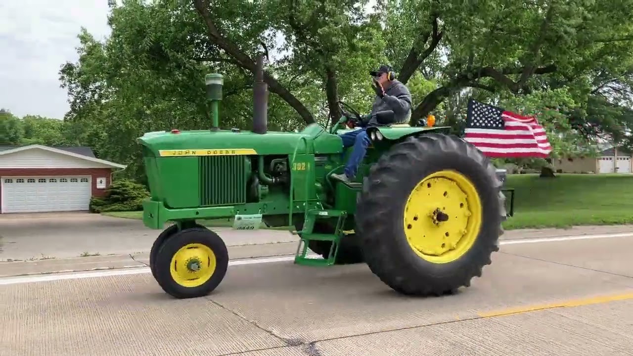 Great Eastern Iowa Tractorcade at Mt. Pleasant on Day 1