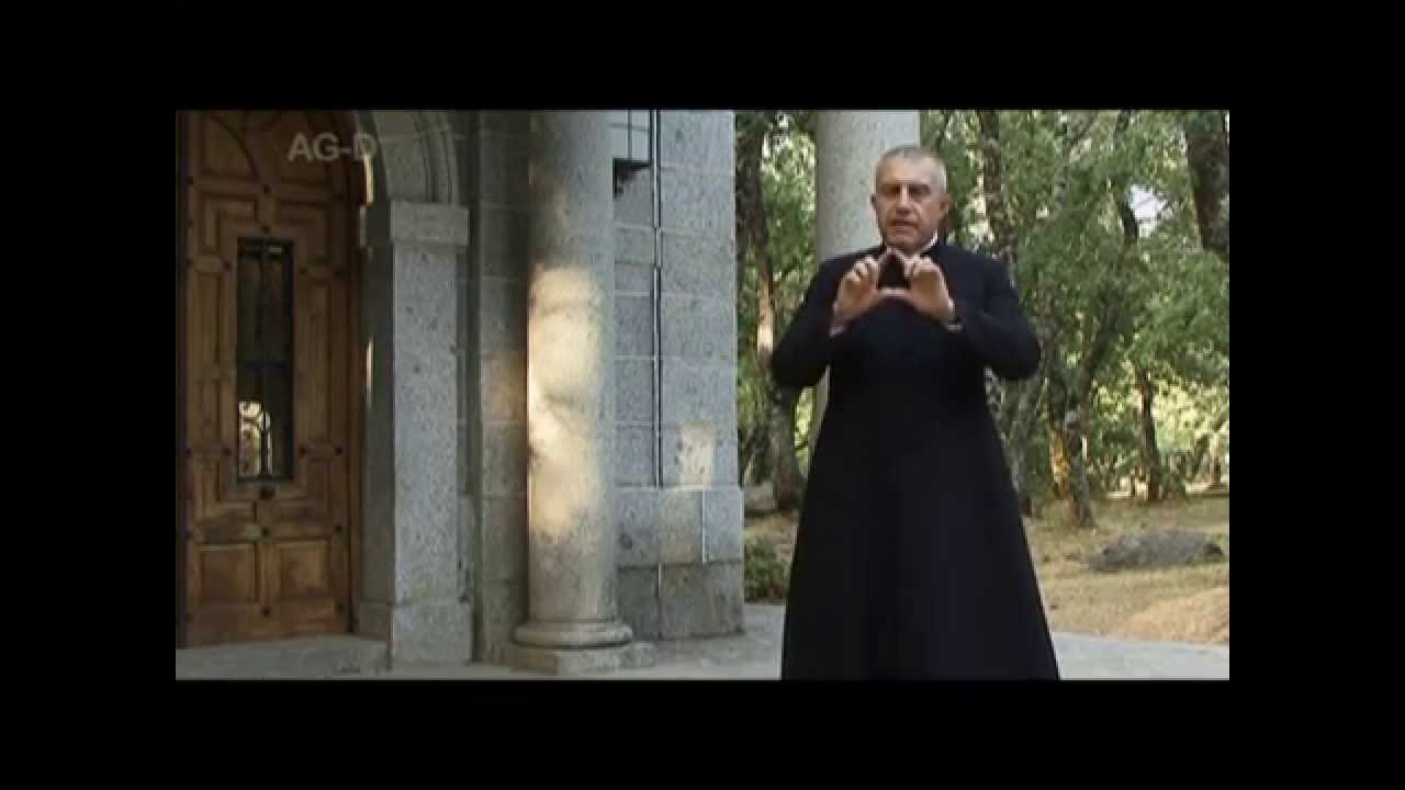 ¡Viva la Sotana! (vídeo completo) Viva the Cassock!