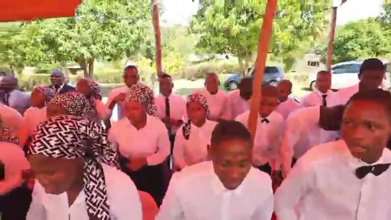 Oficializa&ccedil;&atilde;o da juventude crist&atilde; de Betel coro de hoyo hoyo maestro Edson 2024