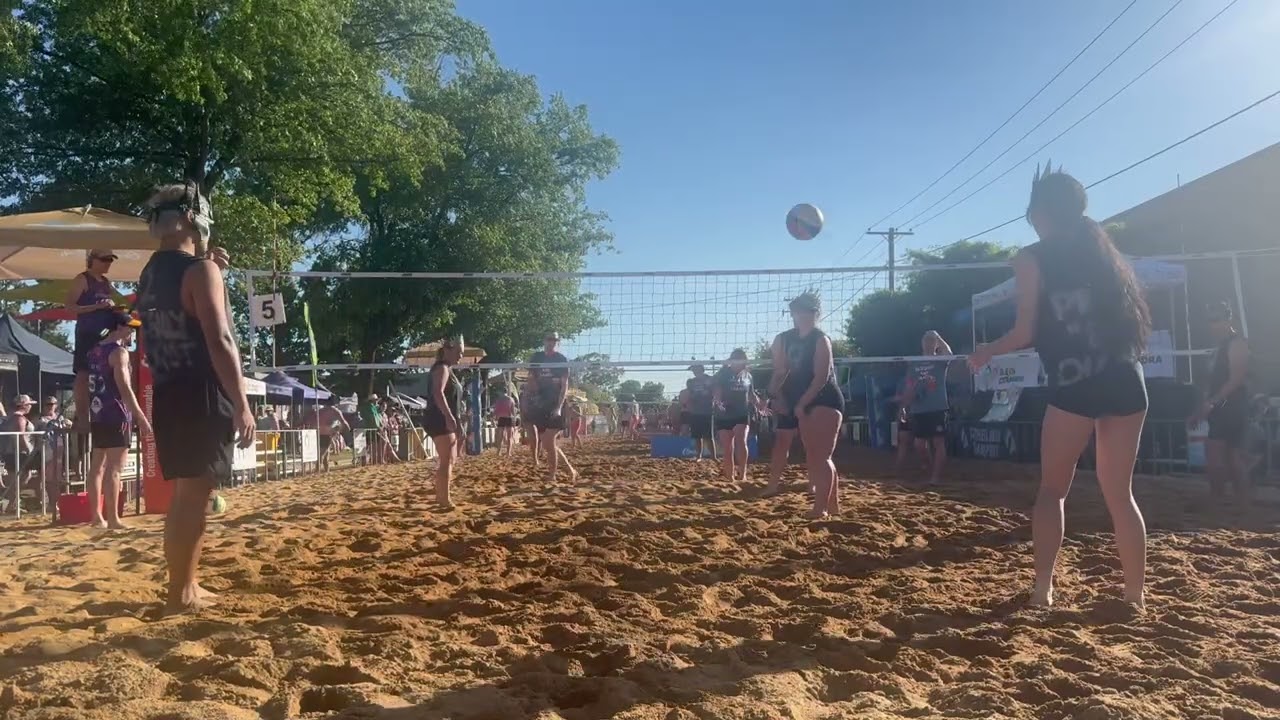 Vikings VS Sloshed and Sandy