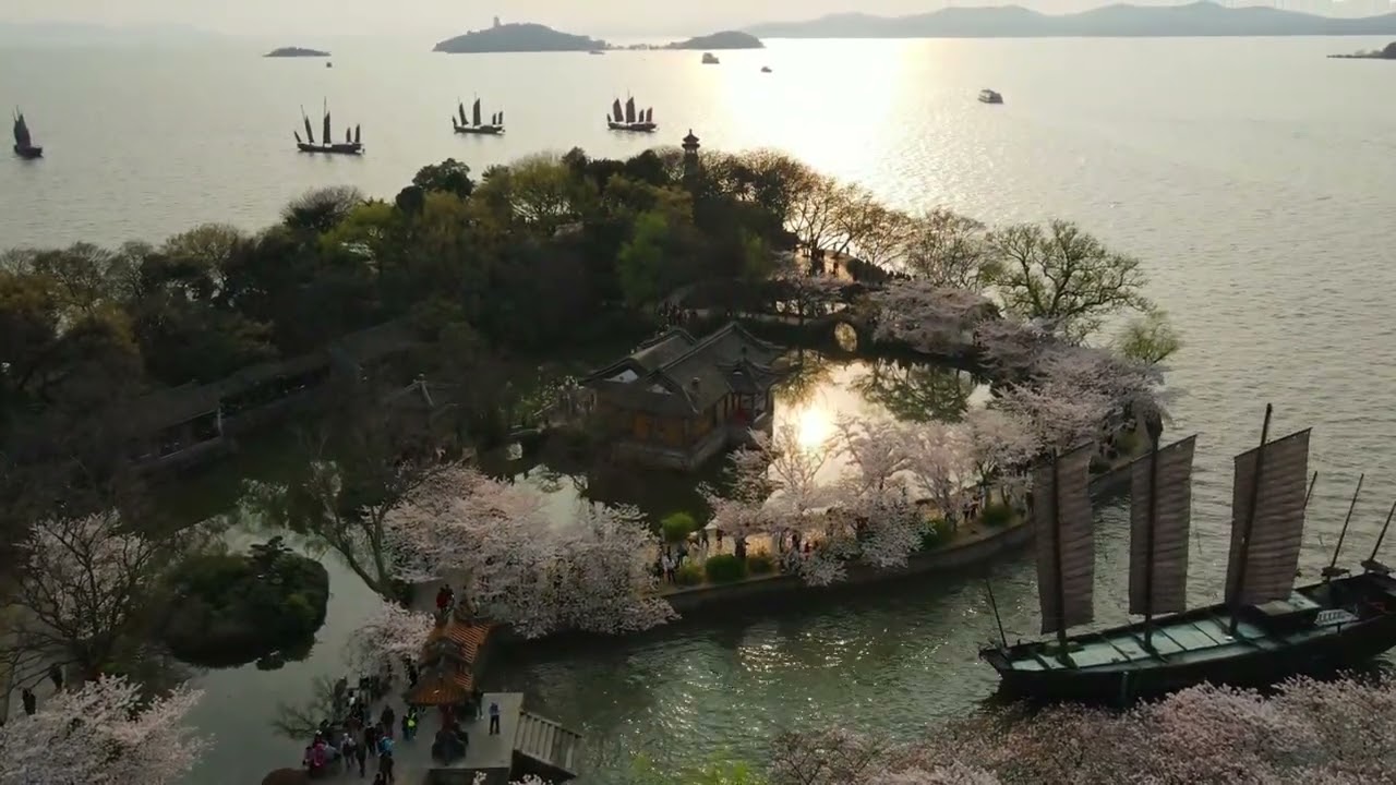 Yuantouzhu - The best place around Taihu Lake