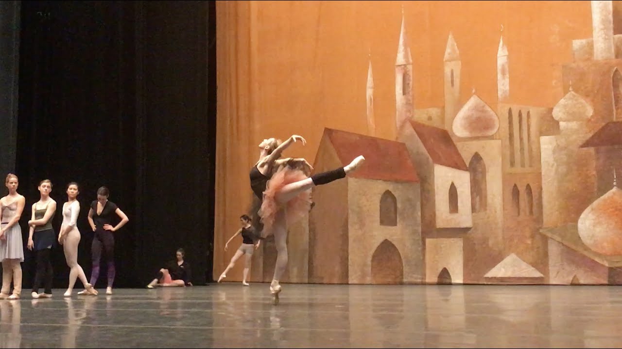 White Swan Variation -- Isabella Boylston