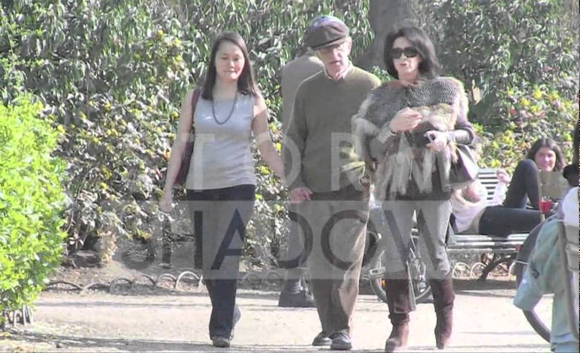 EXCLUSIVE - Woody Allen & Soon-Yi Previn together in Paris