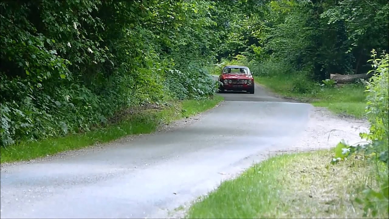 Alfa Roméo Coupé Bertone 1974 par News d'Anciennes