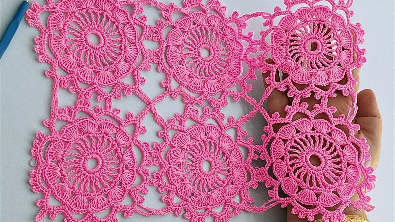 What’s Hiding in This Yarn? The Most Unexpected Motif Pattern Ever! 🌸🧶