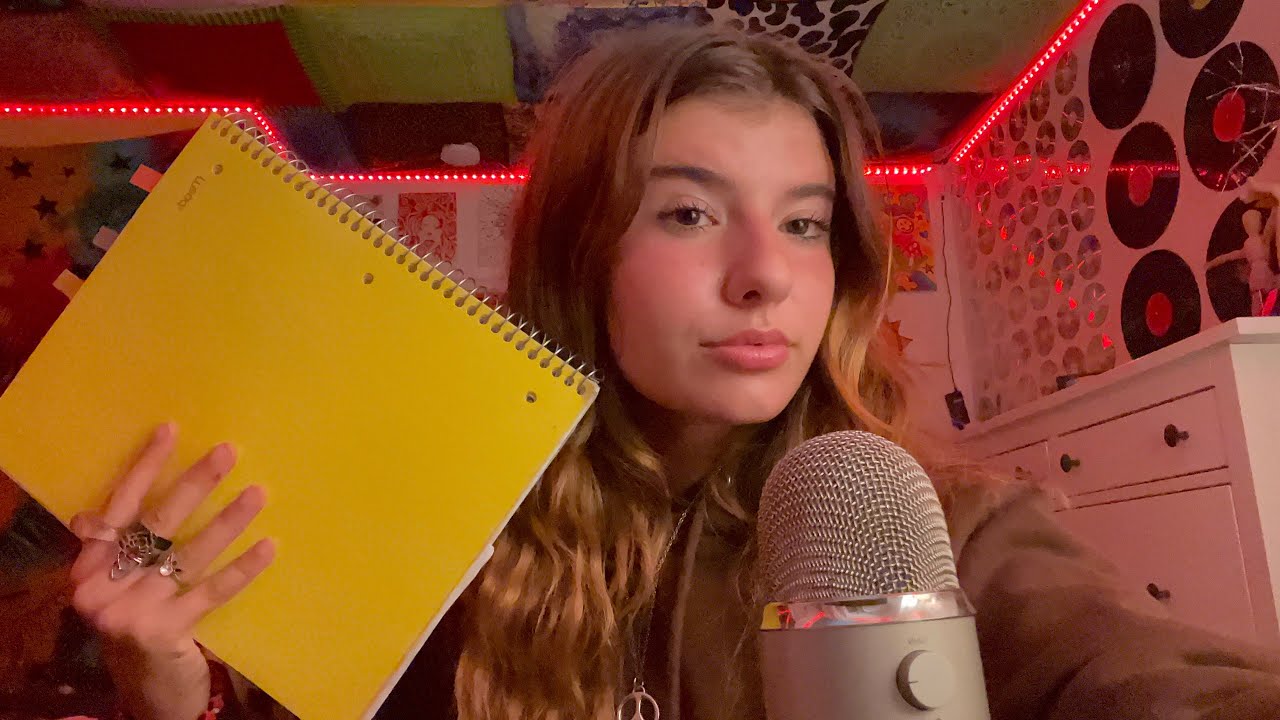 ASMR IN FRENCH 🇫🇷
