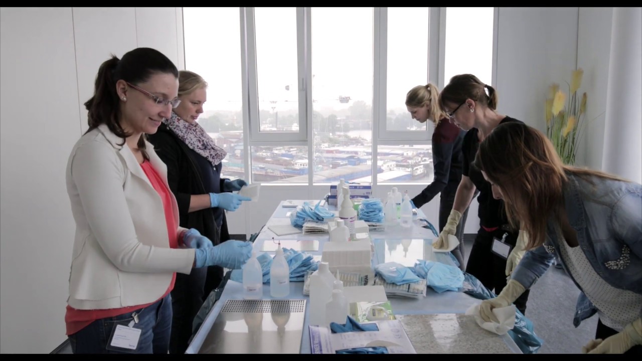 Praxisstation Effektive Reinigung von Oberflächen