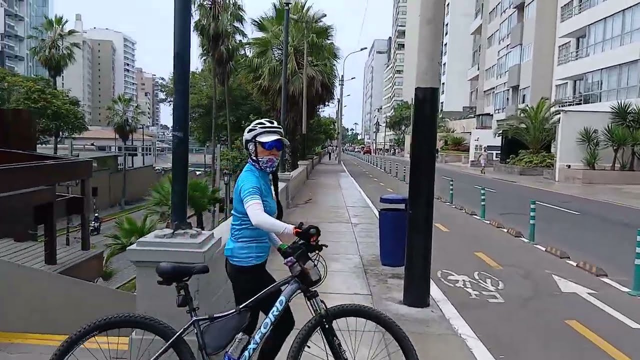 Nueva Cultura  Malecon Balta   de Miraflores 